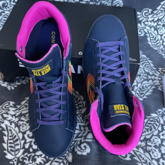 Converse Pro Leather Hi Obsidian/Hyper Magenta MEN`S - Picture 13 of 16